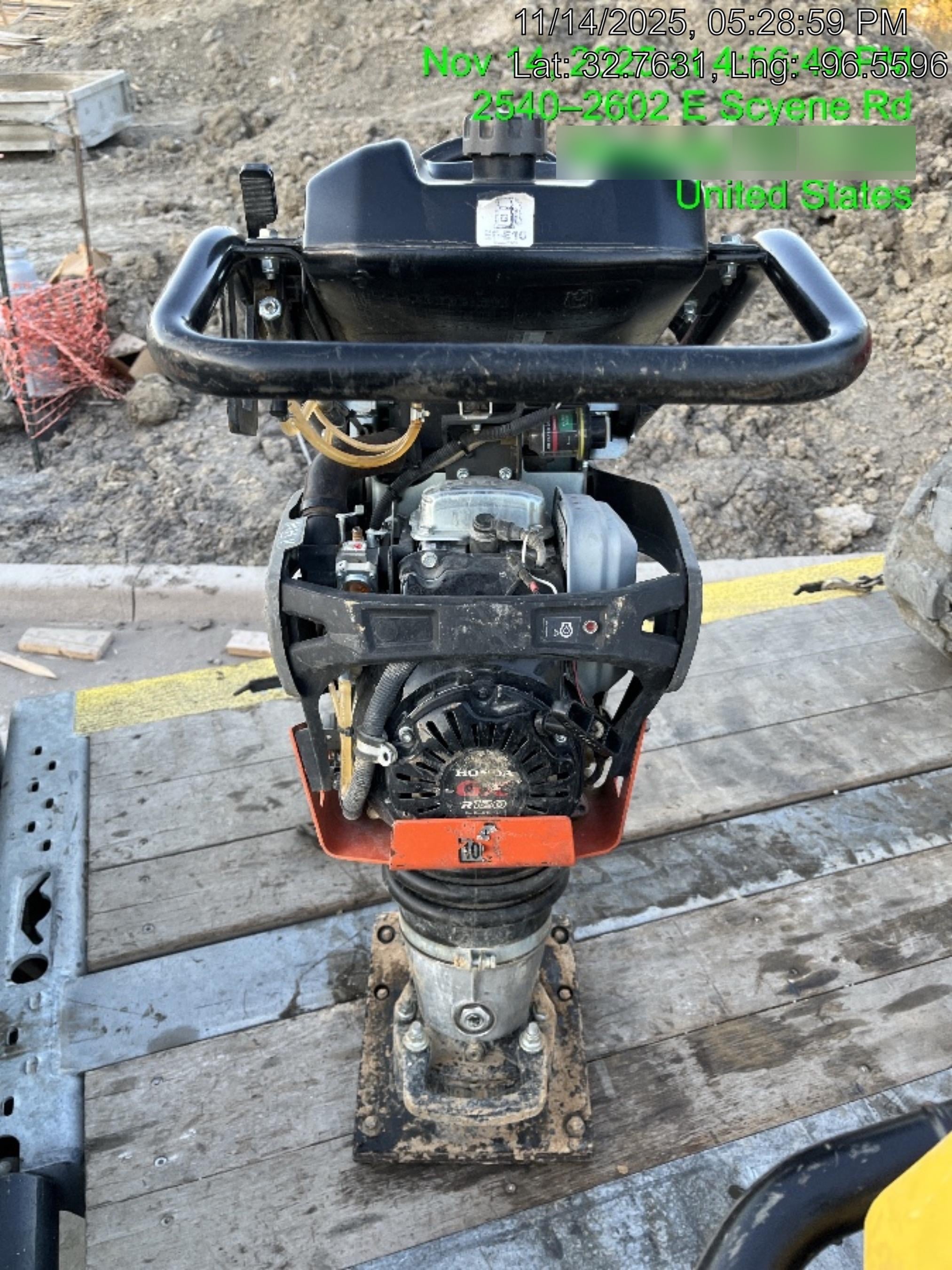 2025 HUSQVARNA LT6005