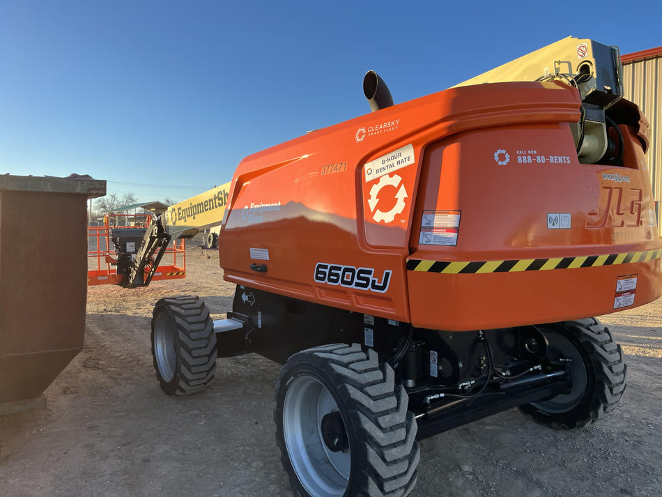 2023 JLG 660SJ