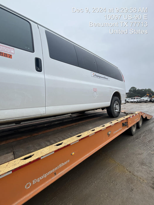 2023 CHEVROLET Express Van - Rental