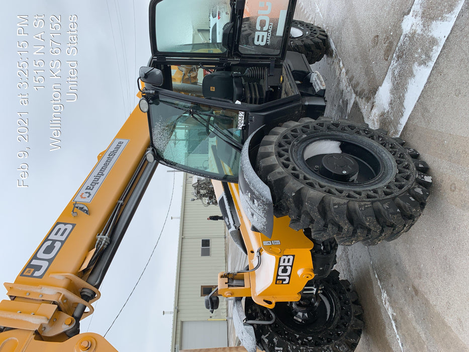 2020 JCB 509-42 Cab/Heat/Air, Solid Tires, Work Lights, Beacon, Aux Hydraulics, Back up Alarm, Lifting Eye, ES Decals