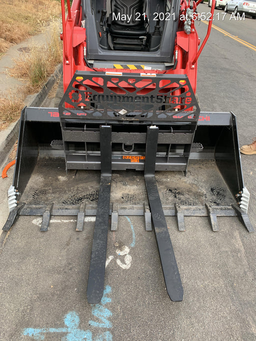 2021 PALADIN 48" Pallet Forks - Paladin