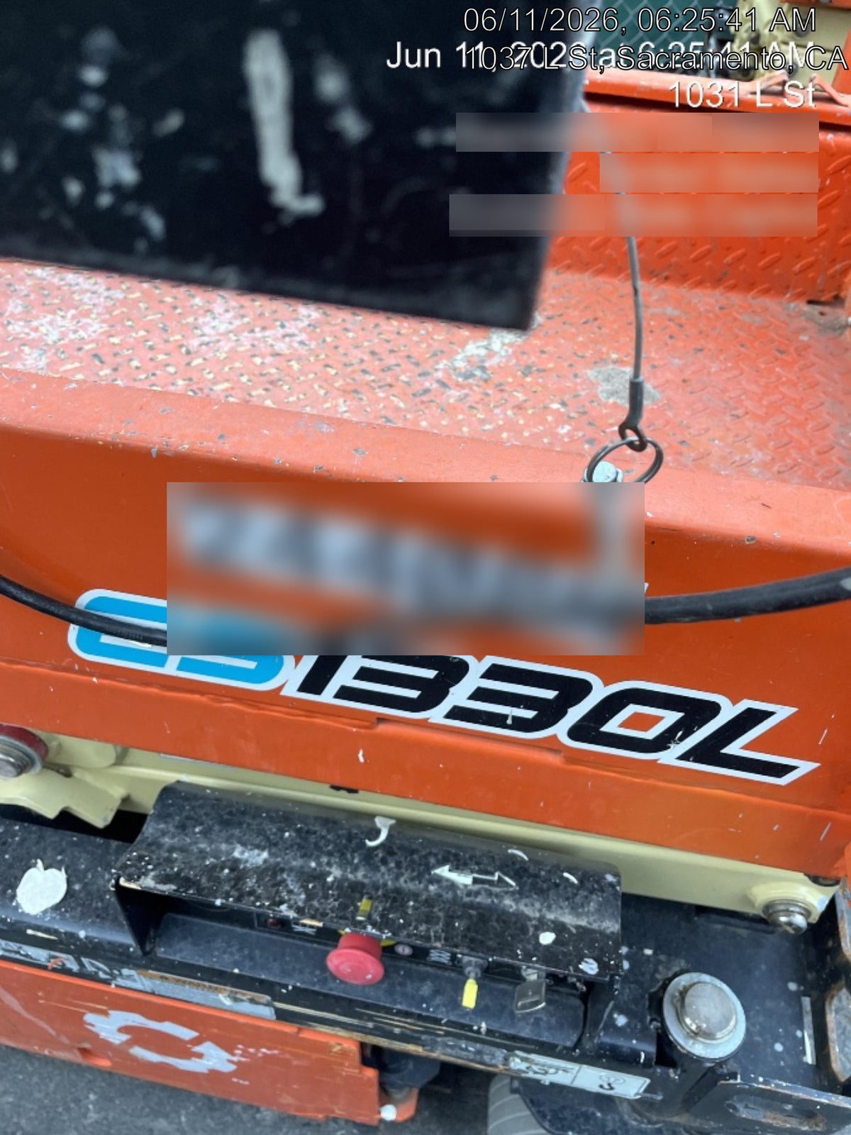 2022 JLG ES1330L