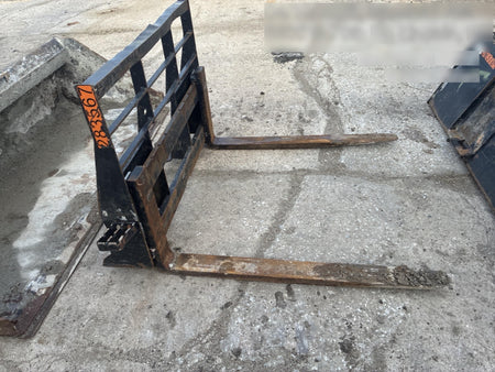 2022 ARROW MATERIAL HANDLING 48" Pallet Forks - Arrow