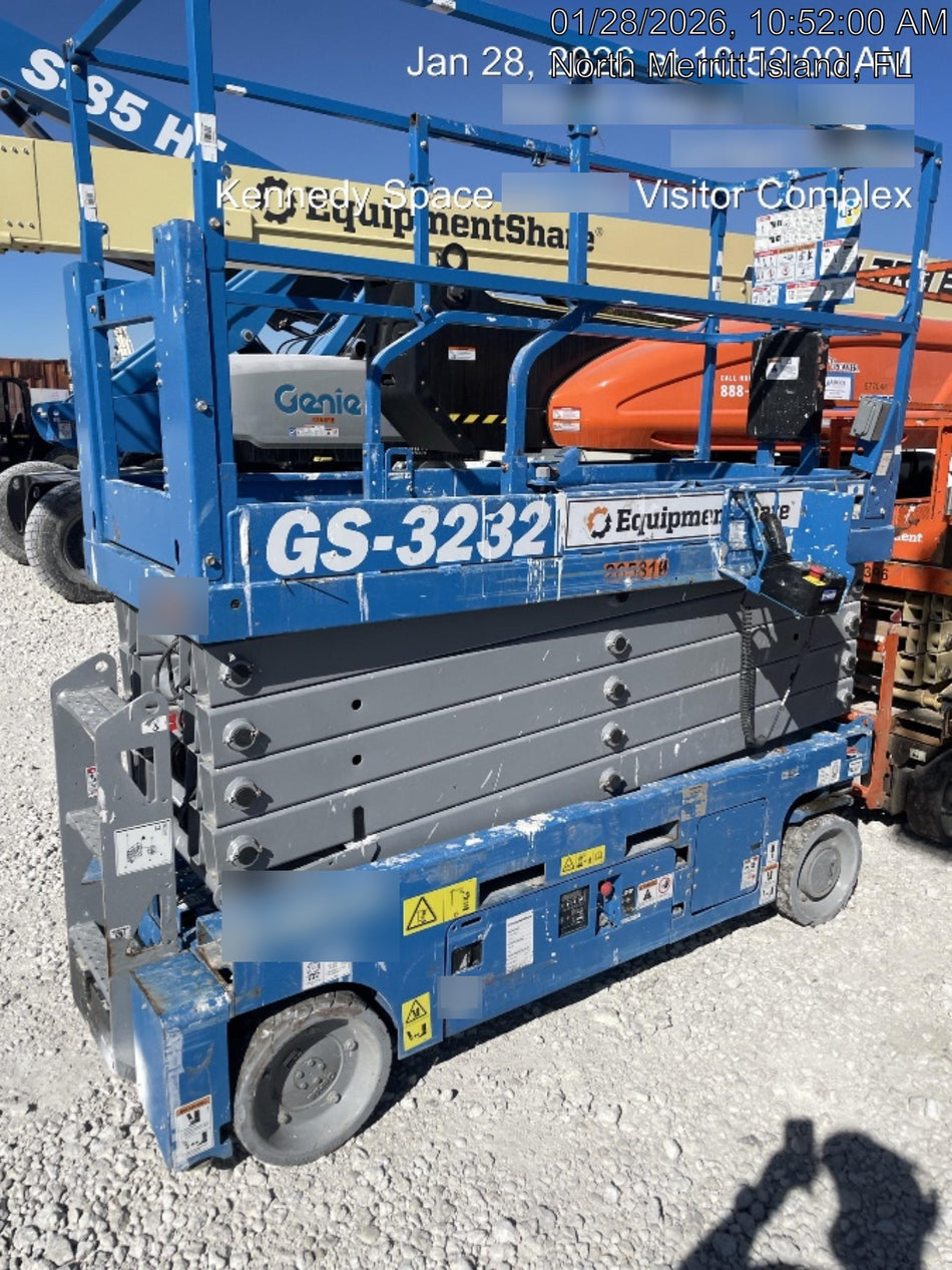 2022 GENIE GS-3232