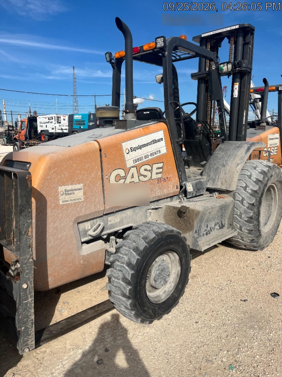 2023 CASE 588H