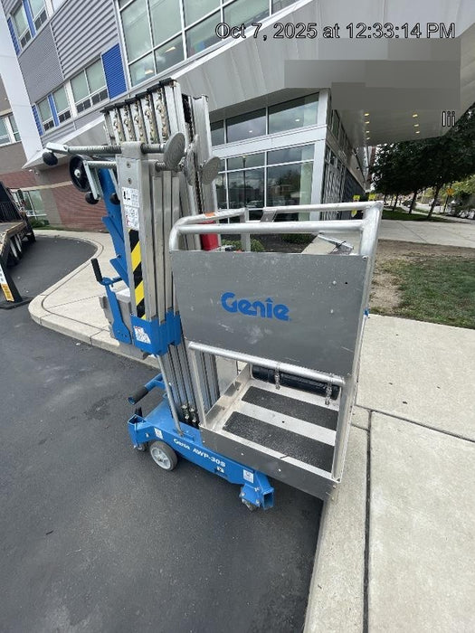2022 GENIE AWP-30S DC