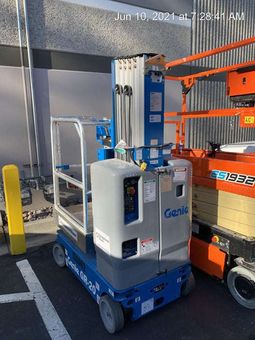 2021 GENIE GR-20