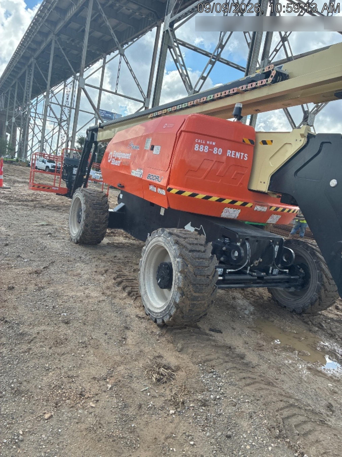 2025 JLG 800AJ