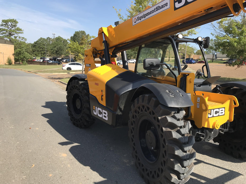 2020 JCB 509-42 Canopy, Solid Tires, Work Lights, Beacon, Aux Hydraulics, Back up Alarm, Lifting Eye, ES Decals