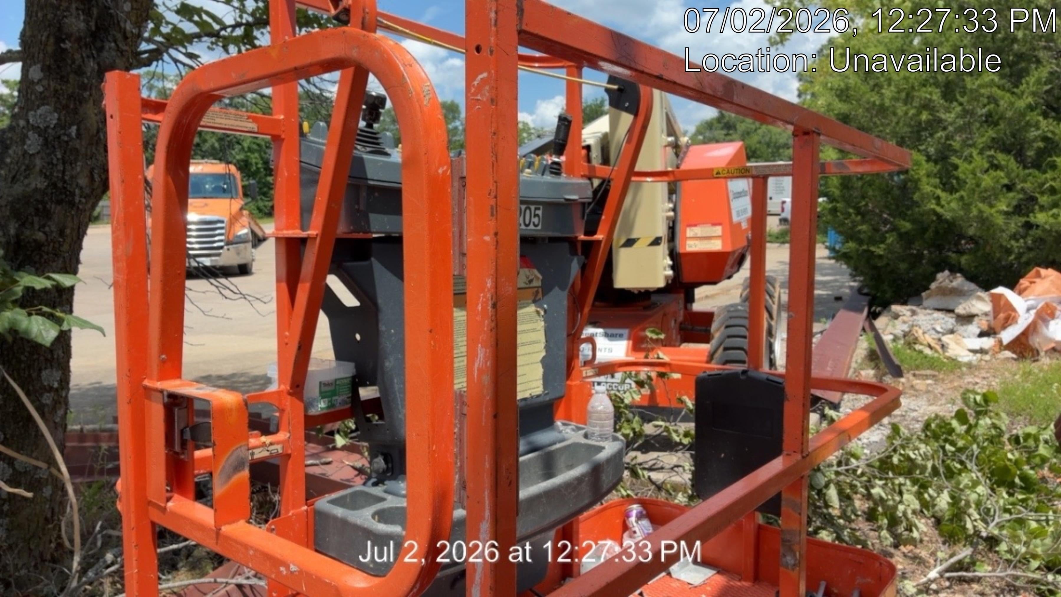 2022 JLG 340AJ
