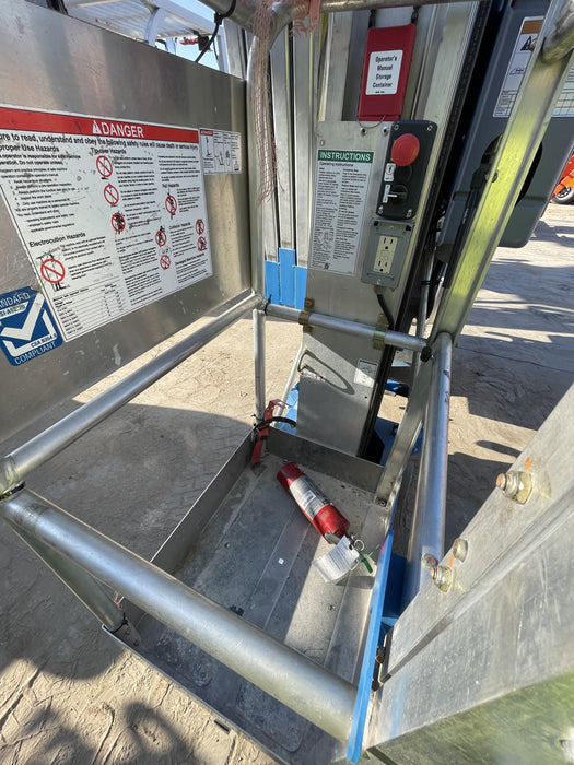 2021 GENIE AWP-30S DC