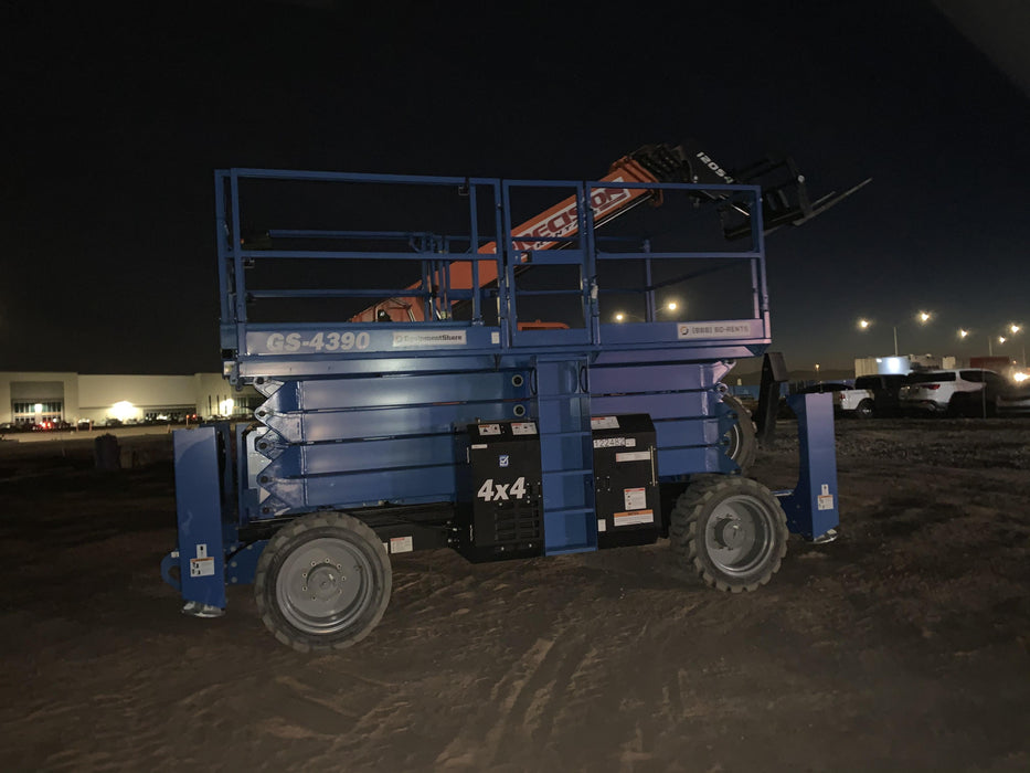 2020 GENIE GS-4390 RT
