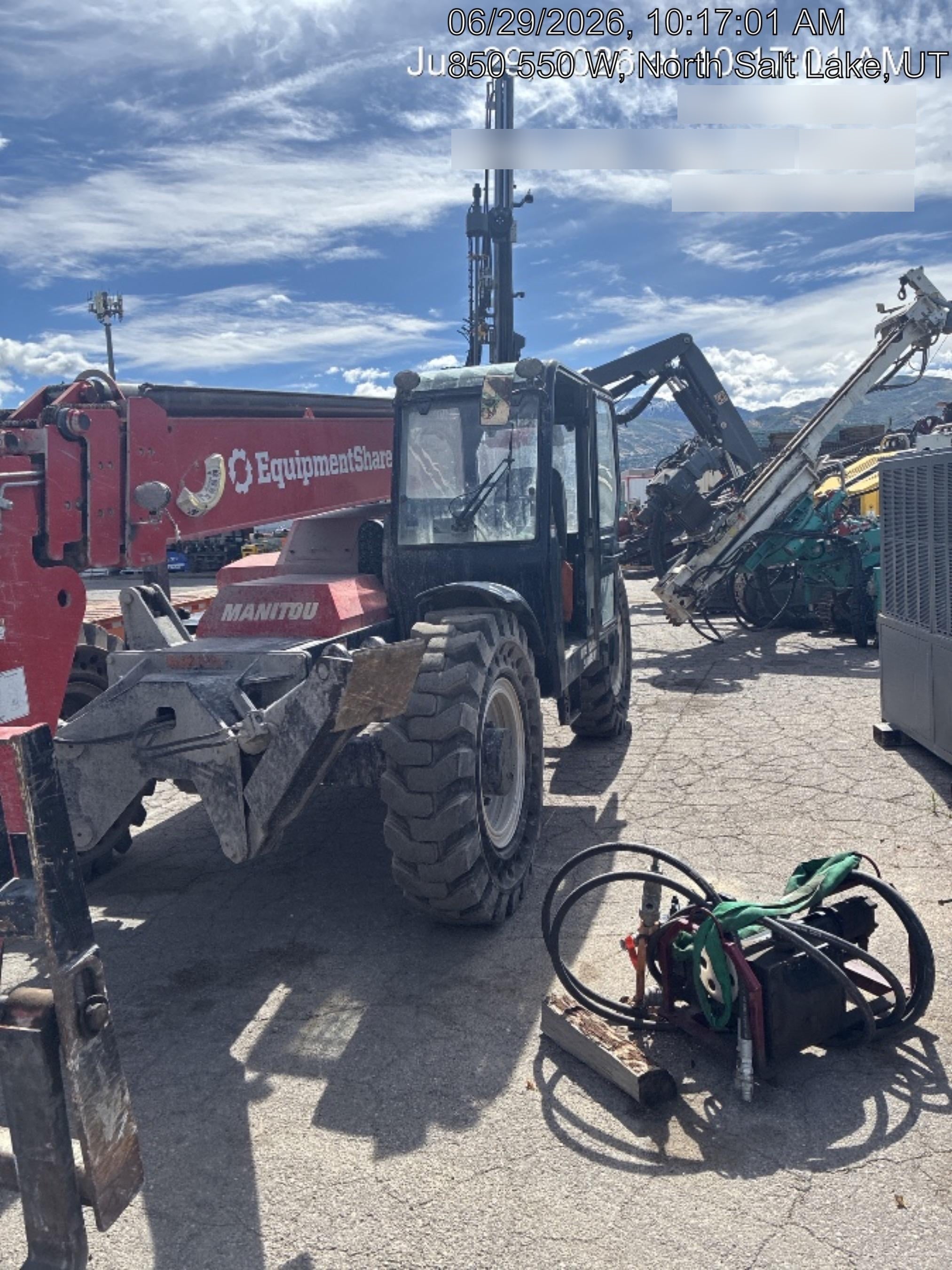 2023 MANITOU MTA10055