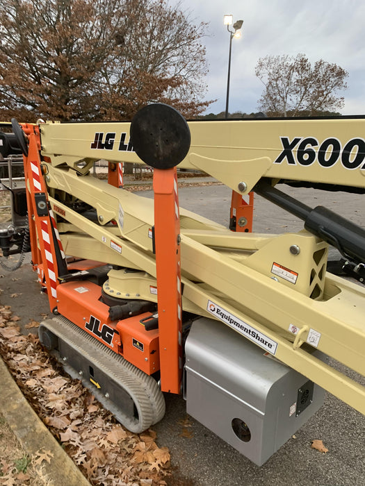 2020 JLG X600AJ