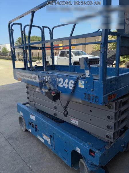 2017 GENIE GS-3246
