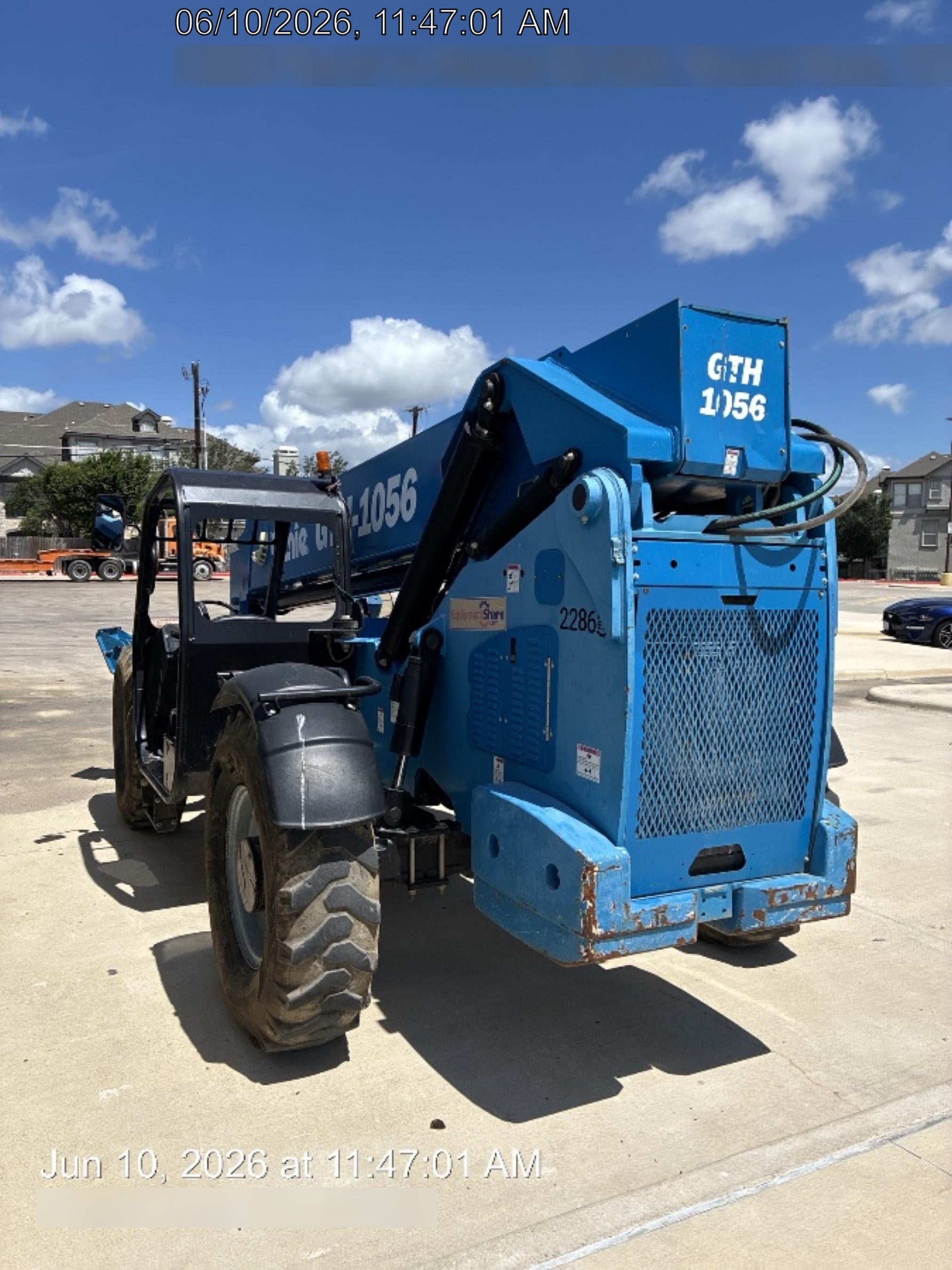 2016 GENIE GTH-1056