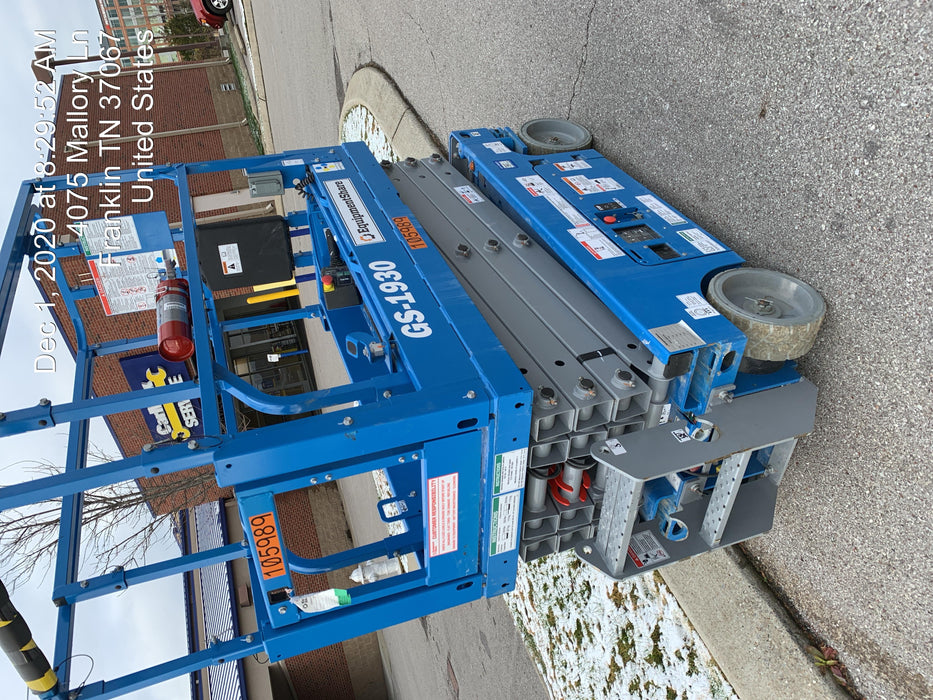 2020 Genie GS-1930 Solid Non Marking Tires, Beacon, Folding rails with half height swing gate