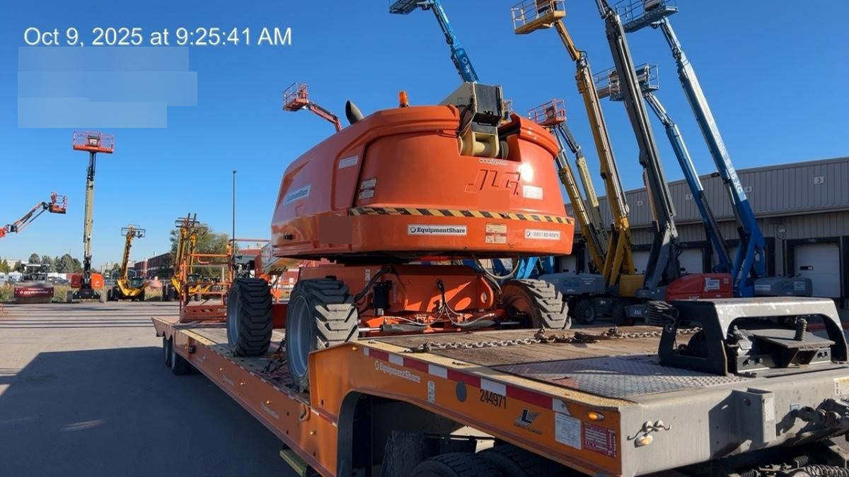 2020 JLG 600S