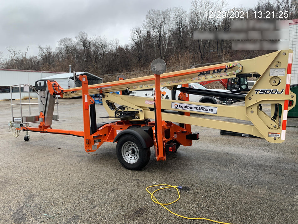 2021 JLG T500J