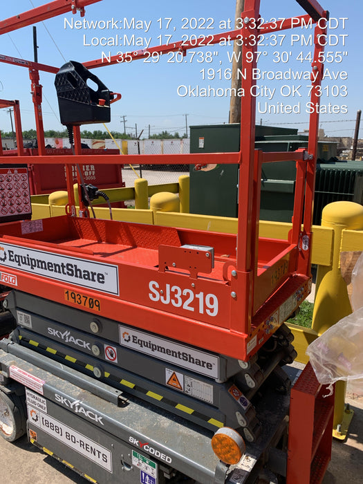 2021 SKYJACK SJ3219