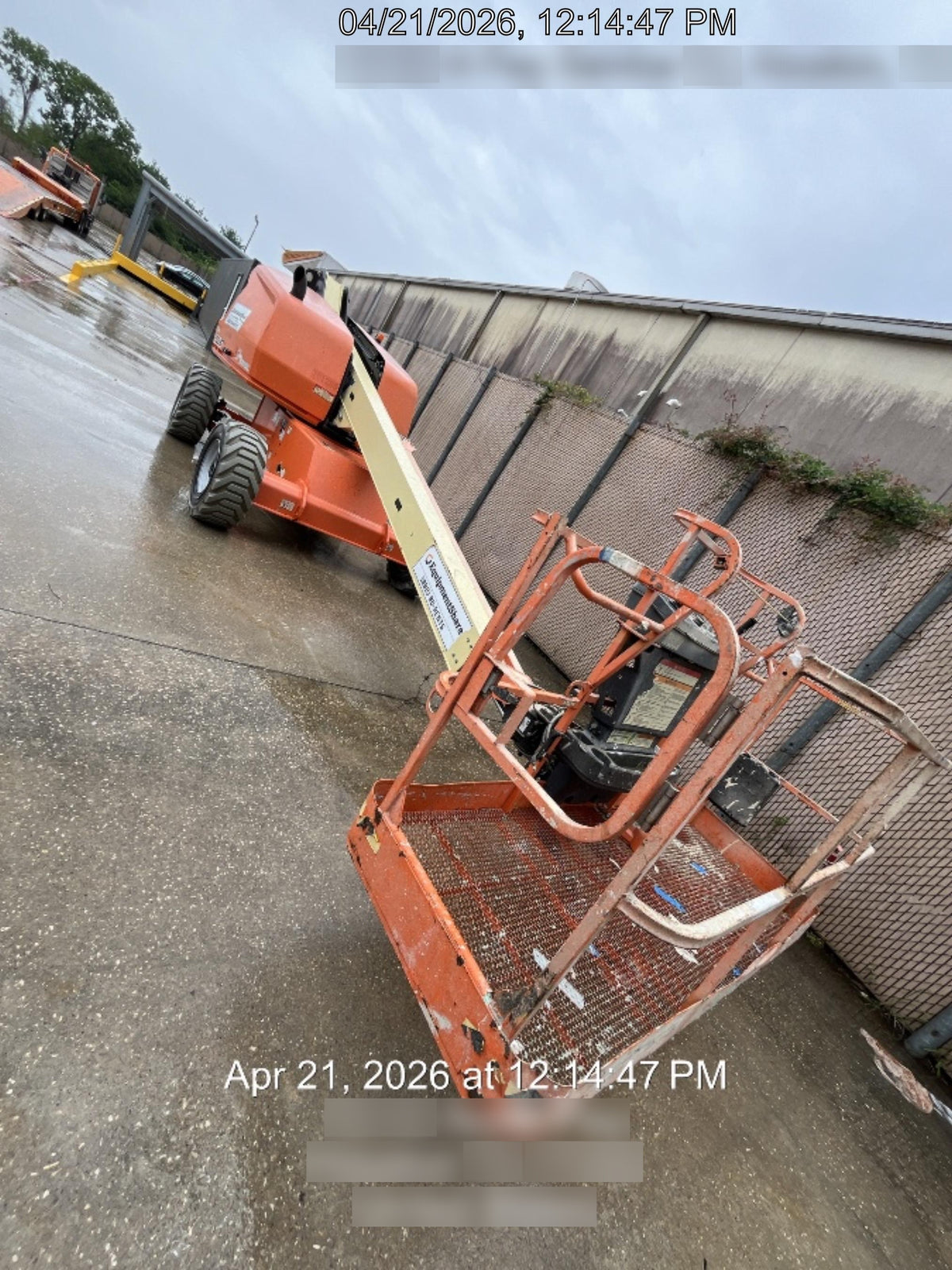 2021 JLG 400S