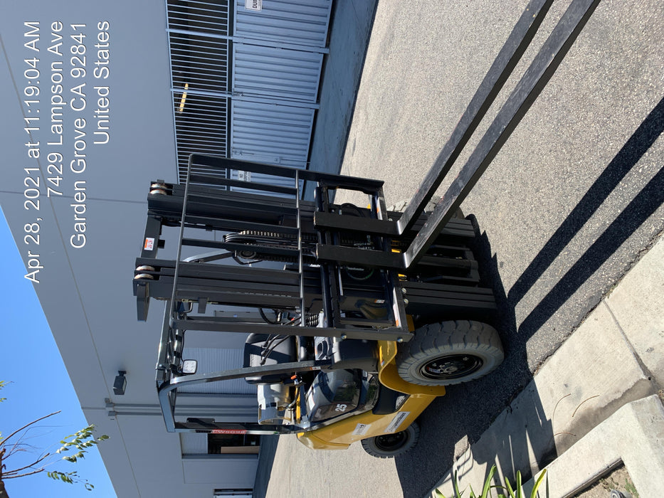 2021 KOMATSU FG25T-16