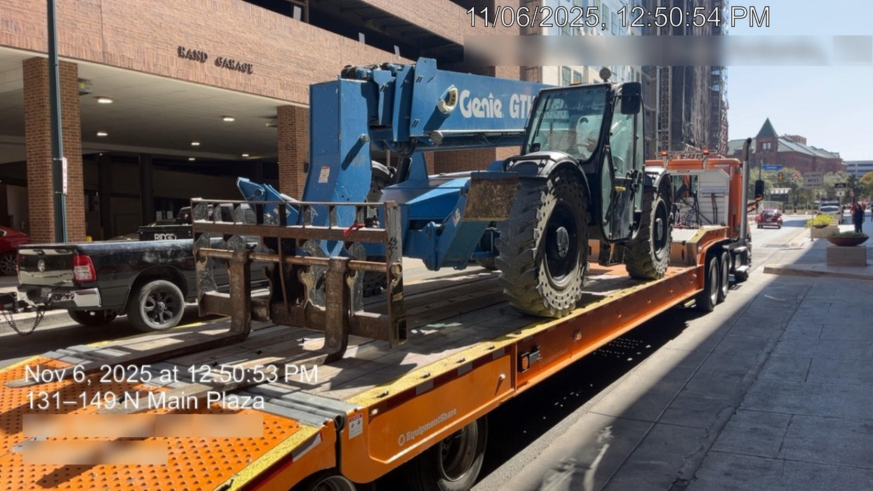 2018 Genie GTH-1056 GTH-1056 w/CAB, Solid Tires, Work Lights, 60" carriage/forks, cab mesh, beacon