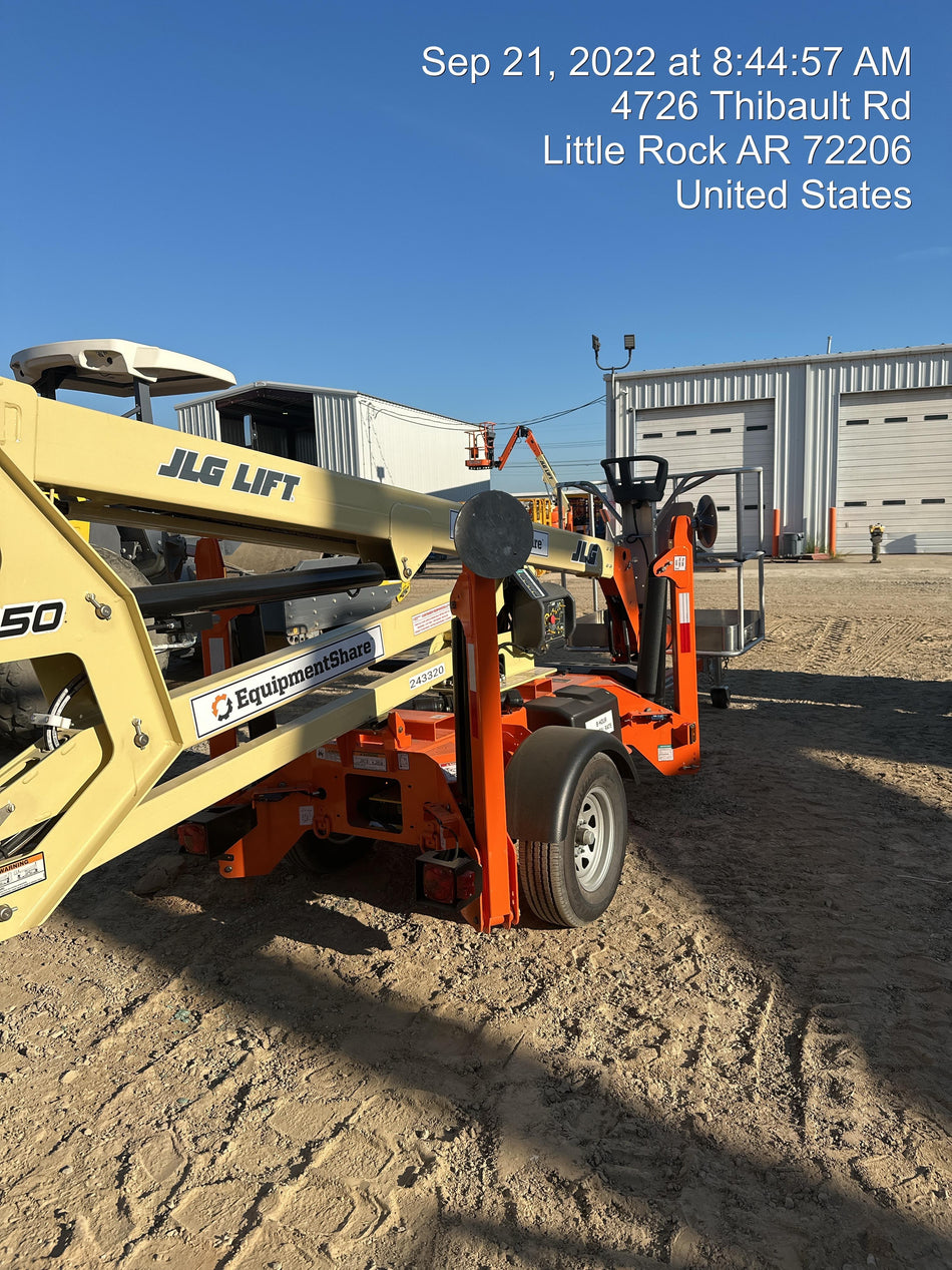 2022 JLG T350