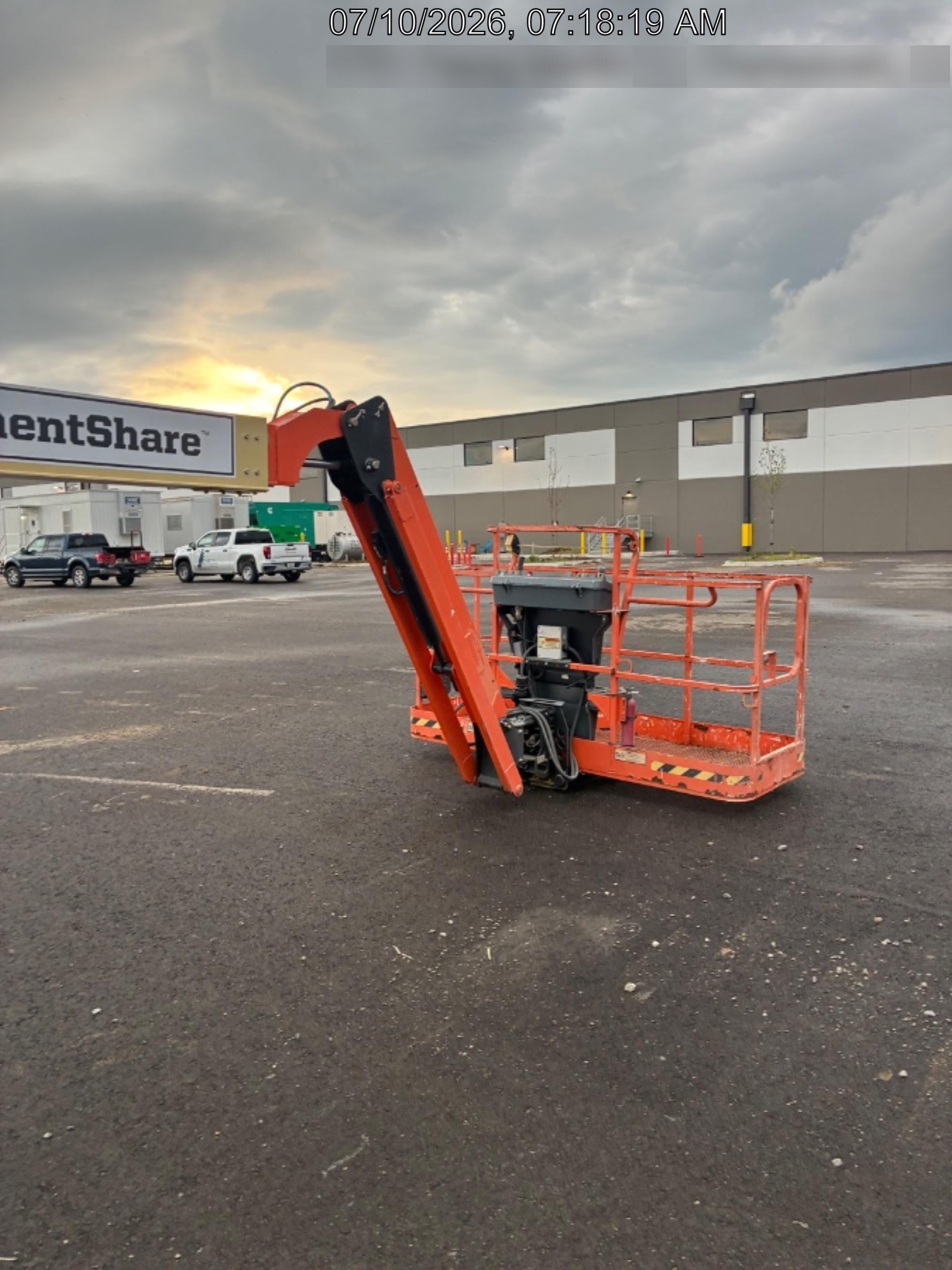 2022 JLG 460SJ