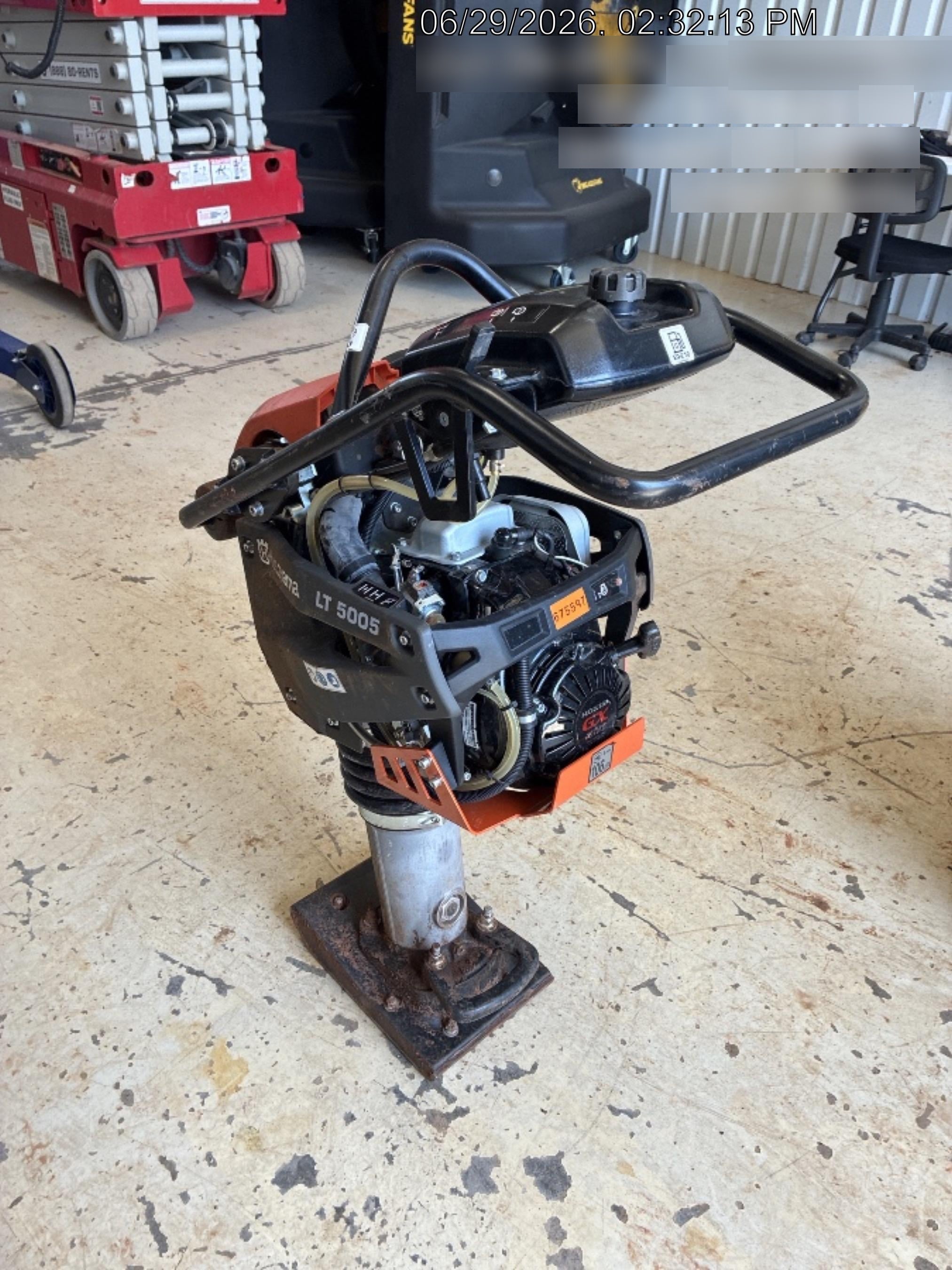 2026 HUSQVARNA LT5005