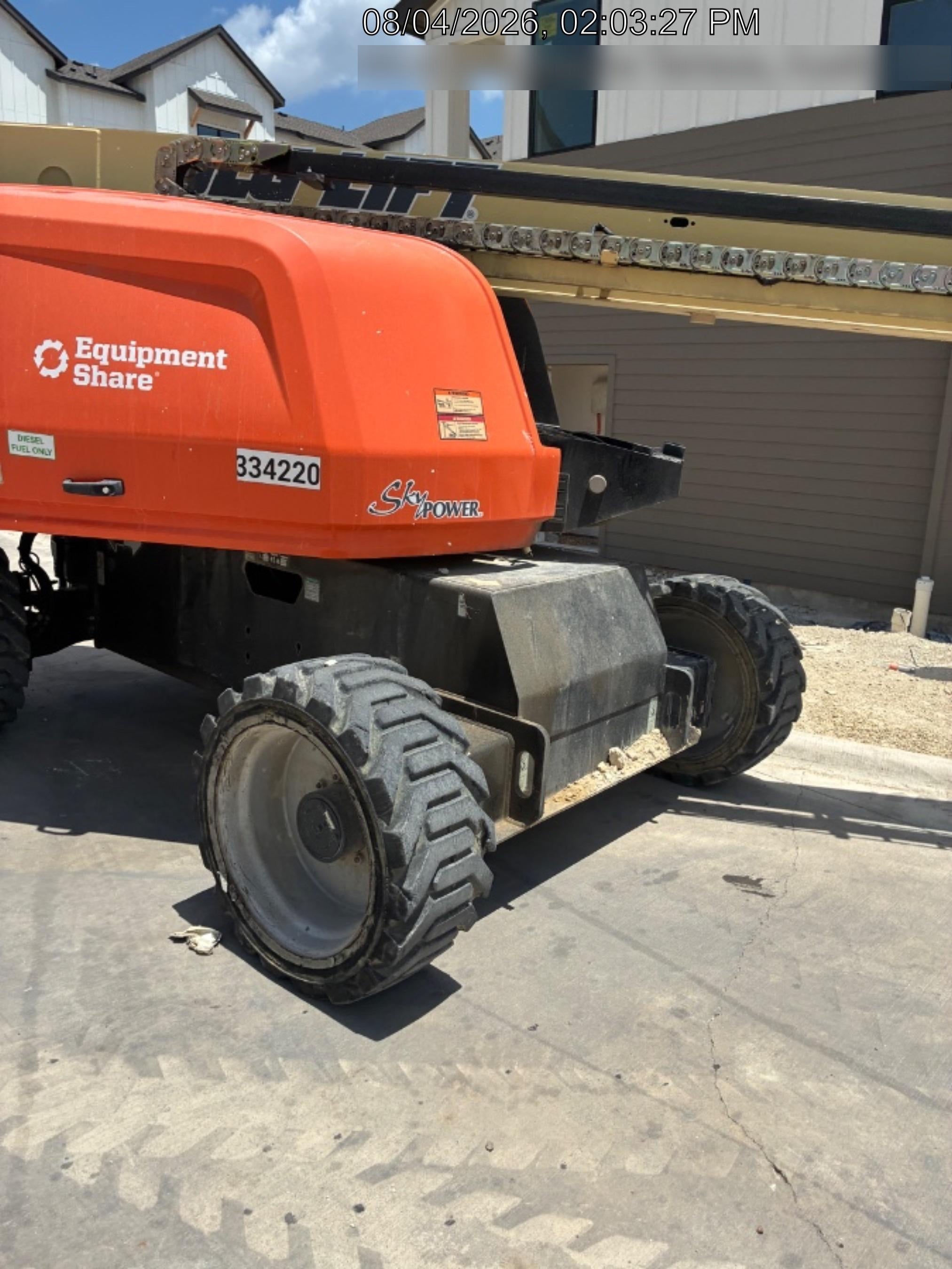 2023 JLG 660SJ