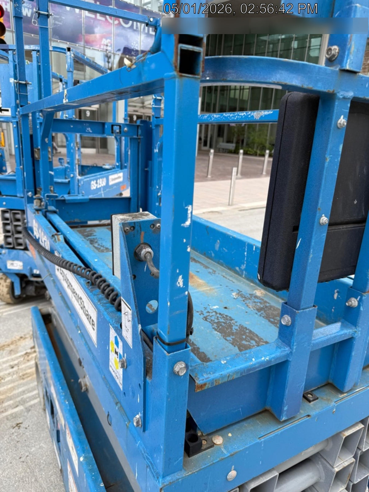 2020 Genie GS-1930 Solid Non Marking Tires, Beacon, Folding rails with half height swing gate