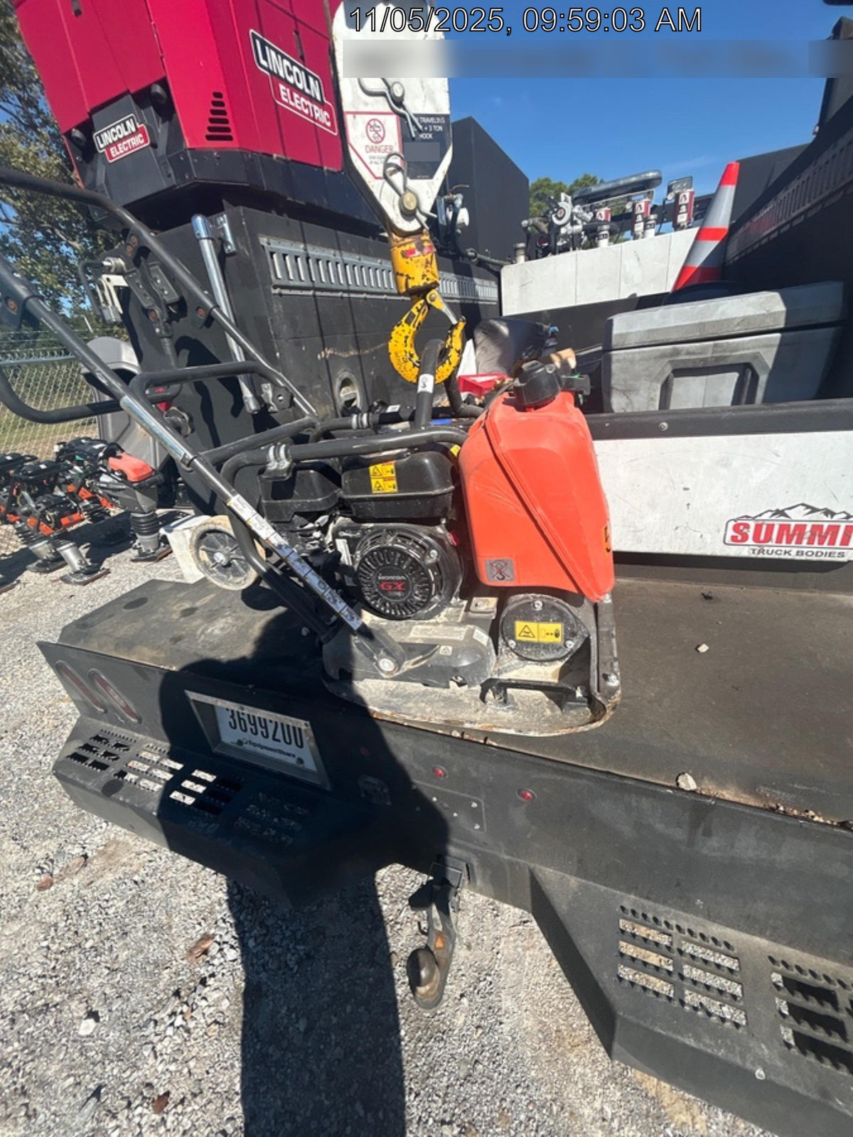 2025 HUSQVARNA LF75