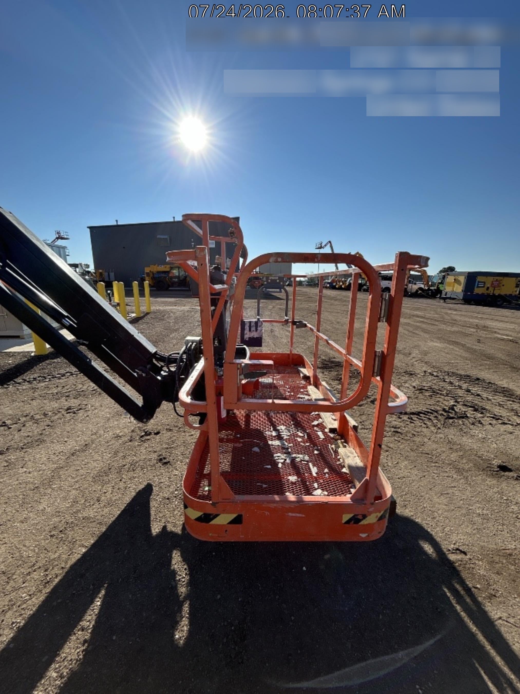 2024 JLG 660SJ