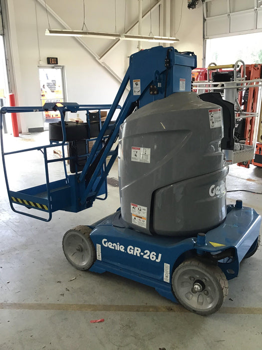 2020 GENIE GR-26J