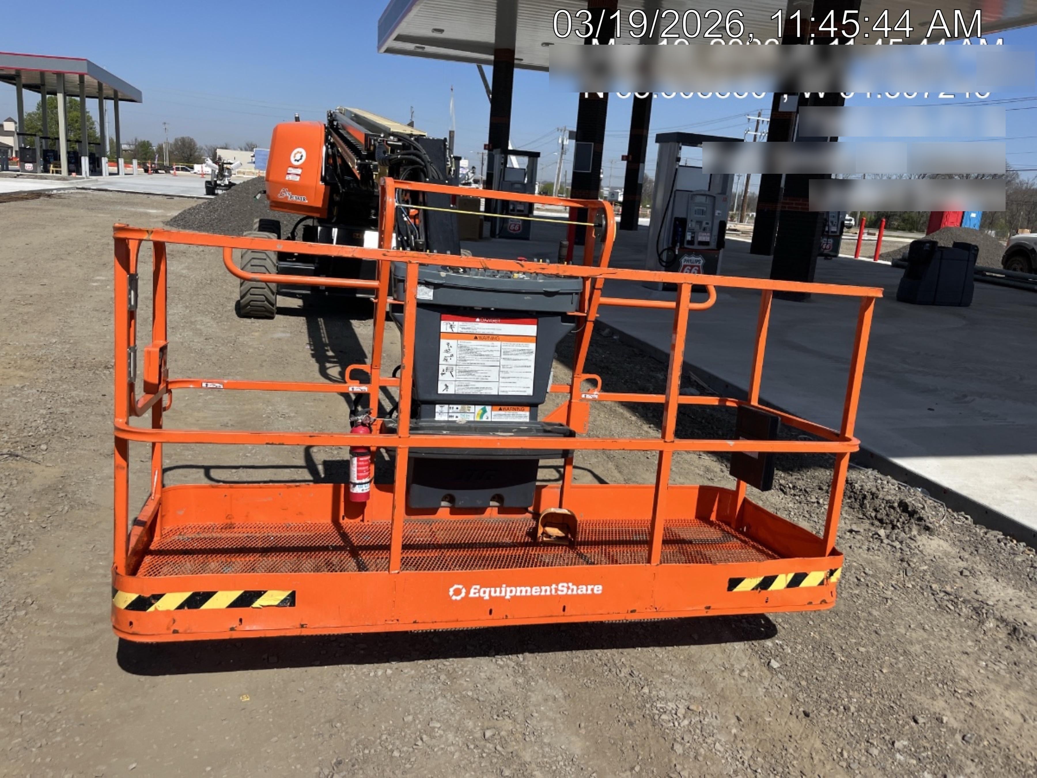 2025 JLG 660SJ