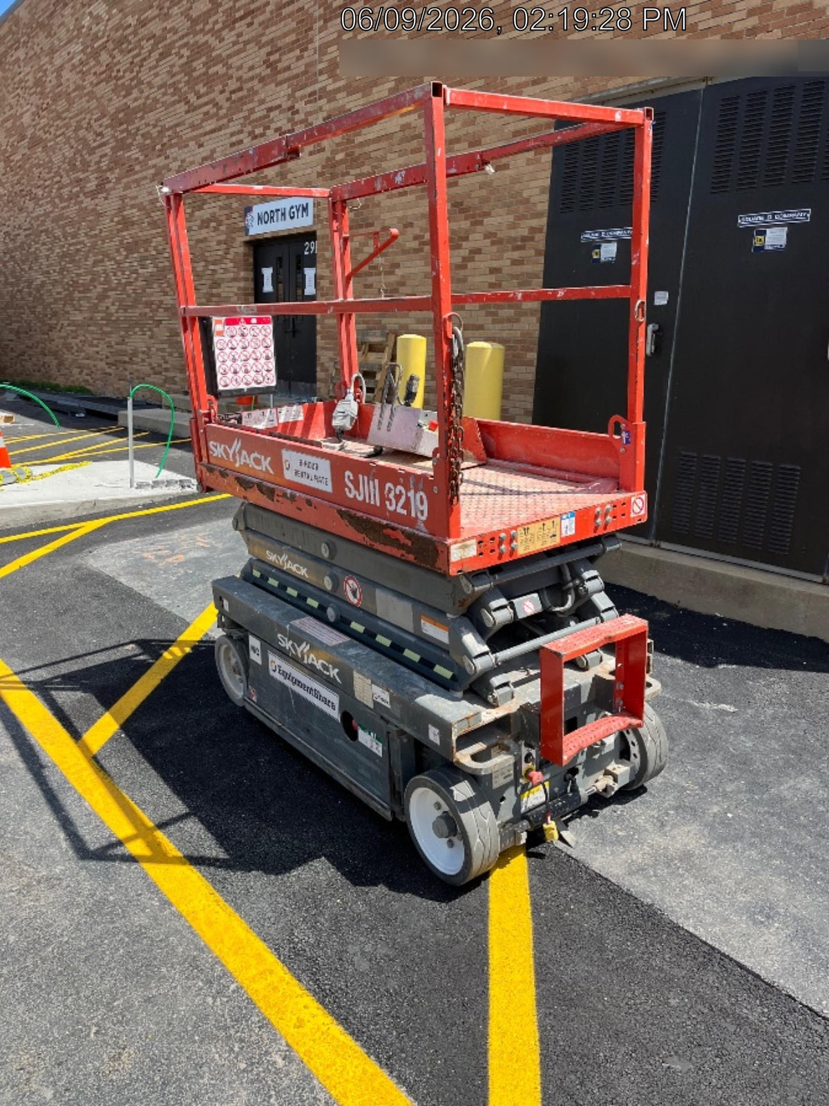 2016 Skyjack SJIII-3219 Standard Rental Specs