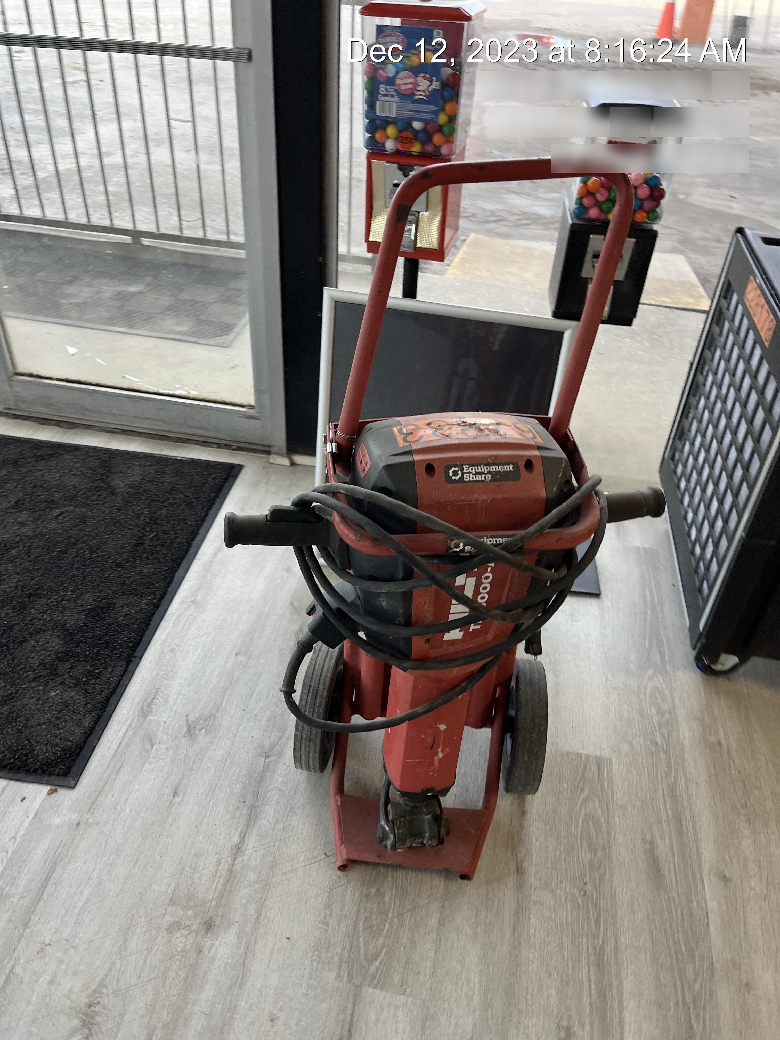 2020 HILTI TE 3000-AVR