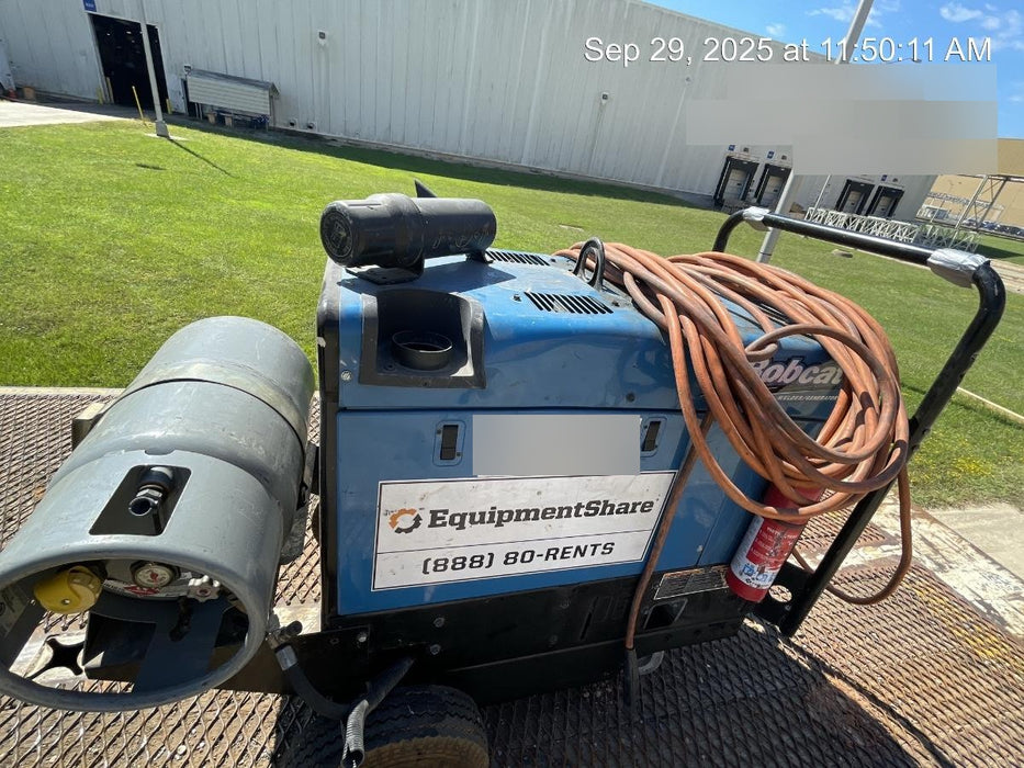 2019 Miller Electric BOBCAT 250 LP/Propane, Running Gear, Tank Bracket, Hose