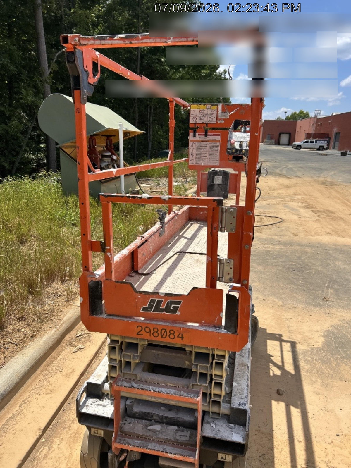 2023 JLG ES1932