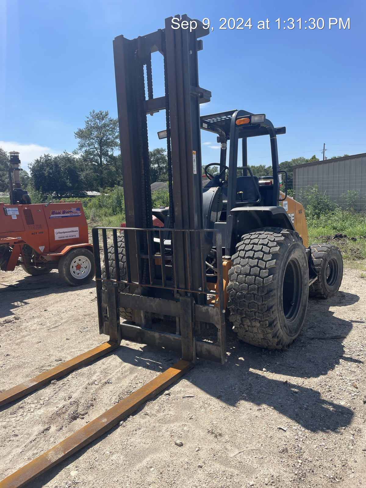 2021 CASE 588H