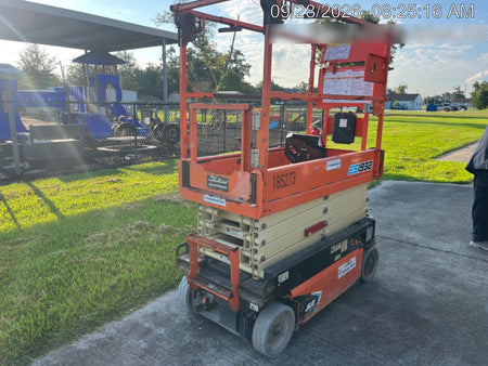 2021 JLG ES1932