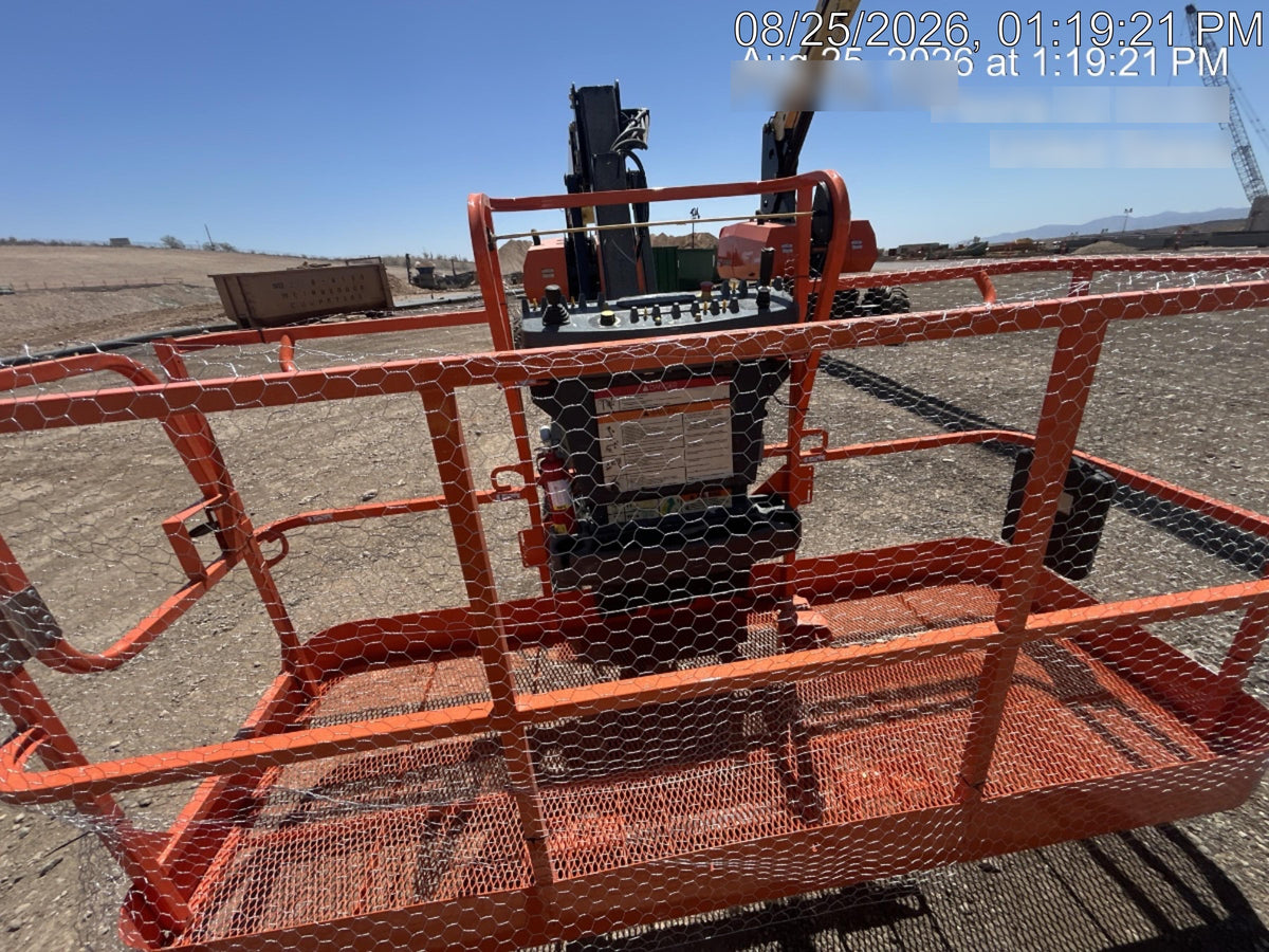 2023 JLG 860SJ