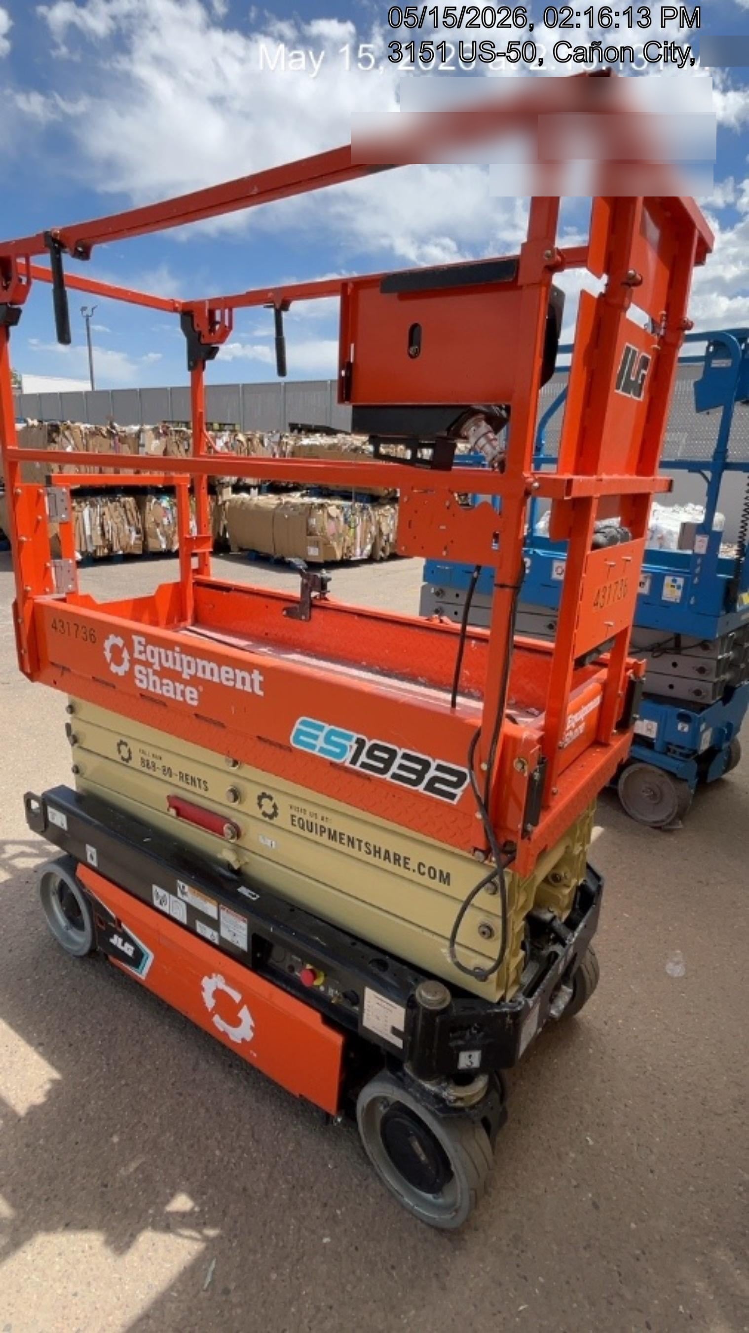 2024 JLG ES1932