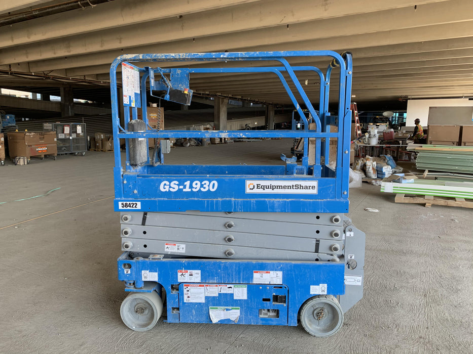 2019 Genie GS-1930 Half Height Swing Gate, 800W Inverter