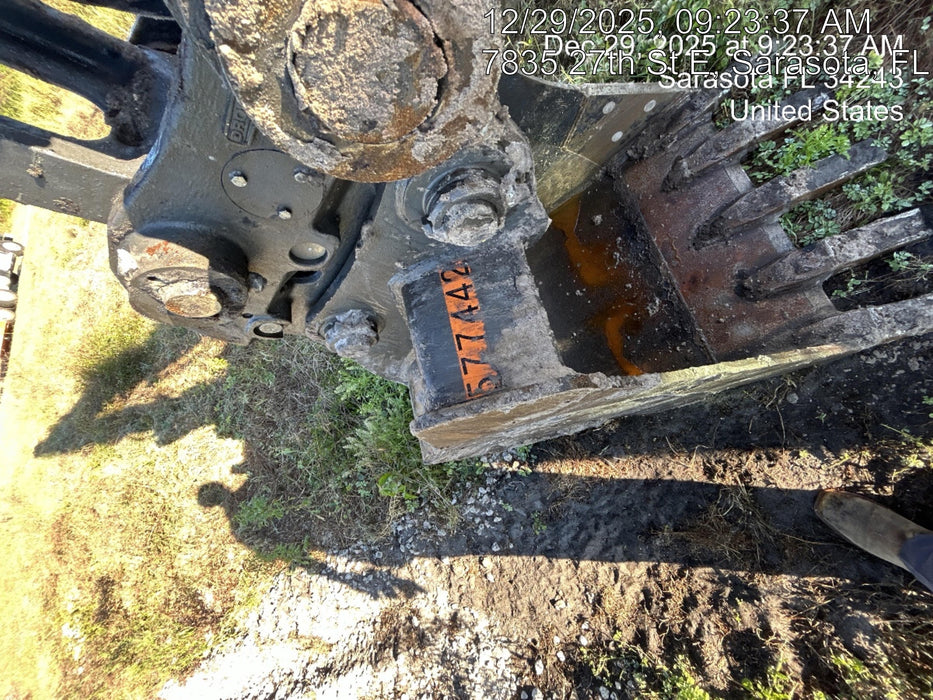 2025 CASE 36" Bucket - Case