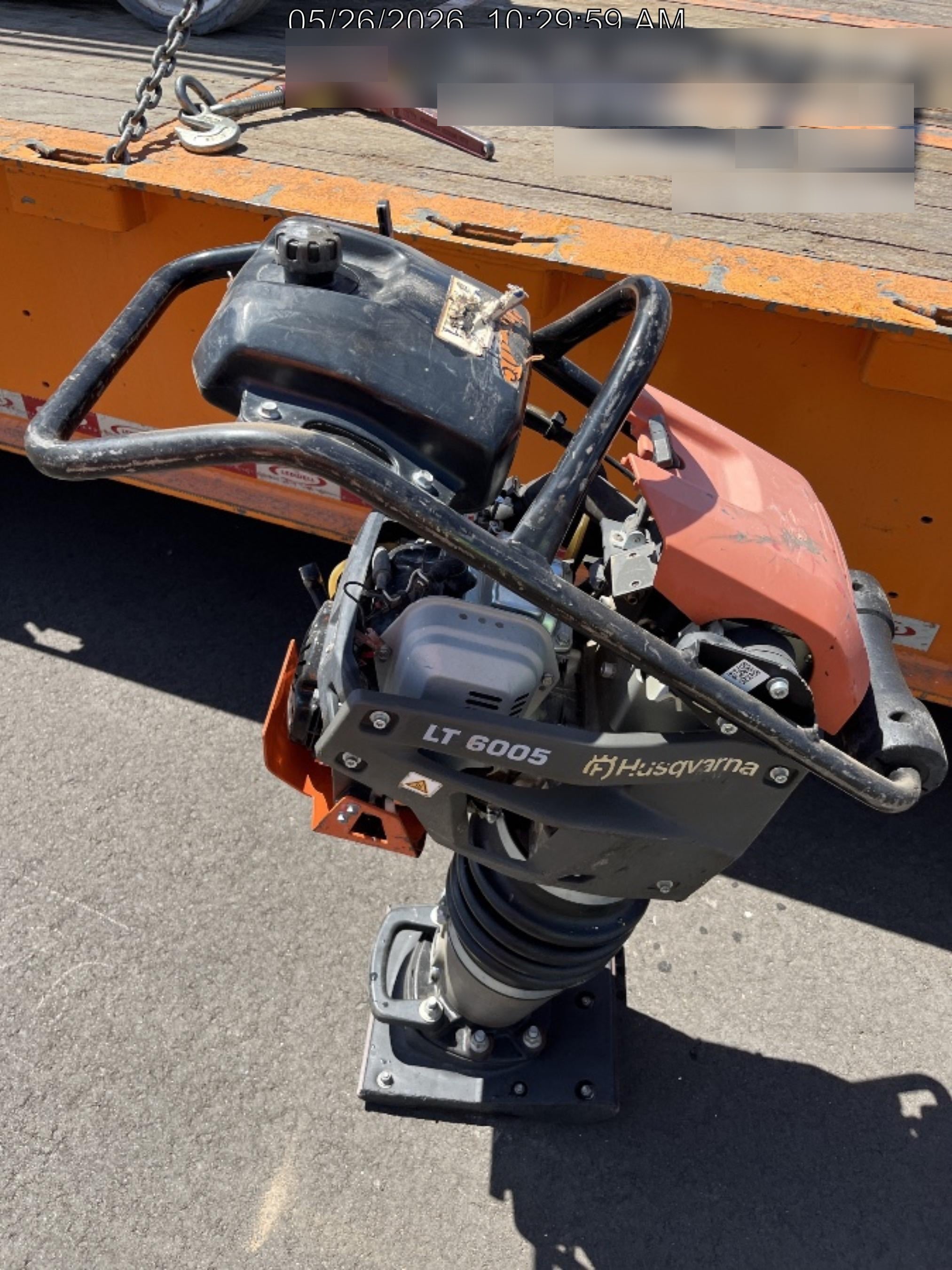 2025 HUSQVARNA LT6005