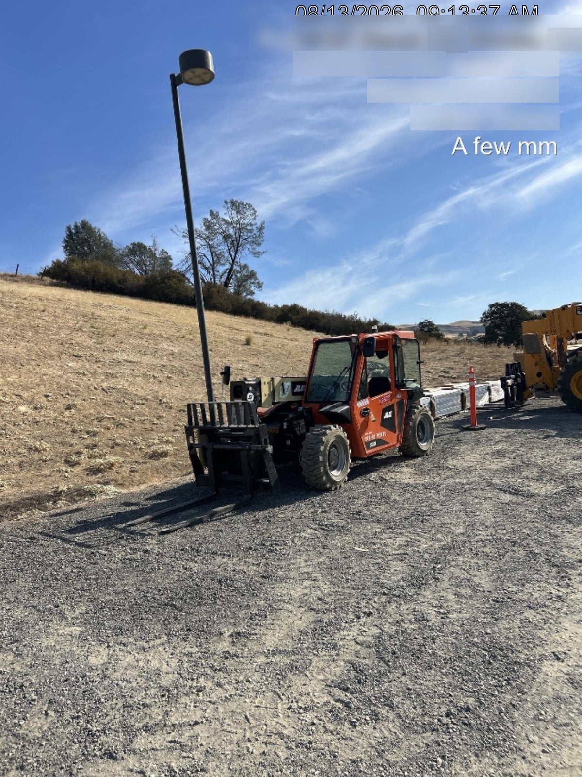 2025 JLG 519