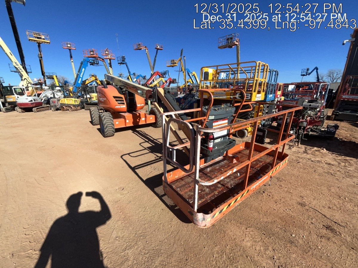 2023 JLG 600AJ