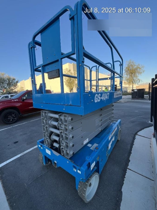 2018 GENIE GS-4047